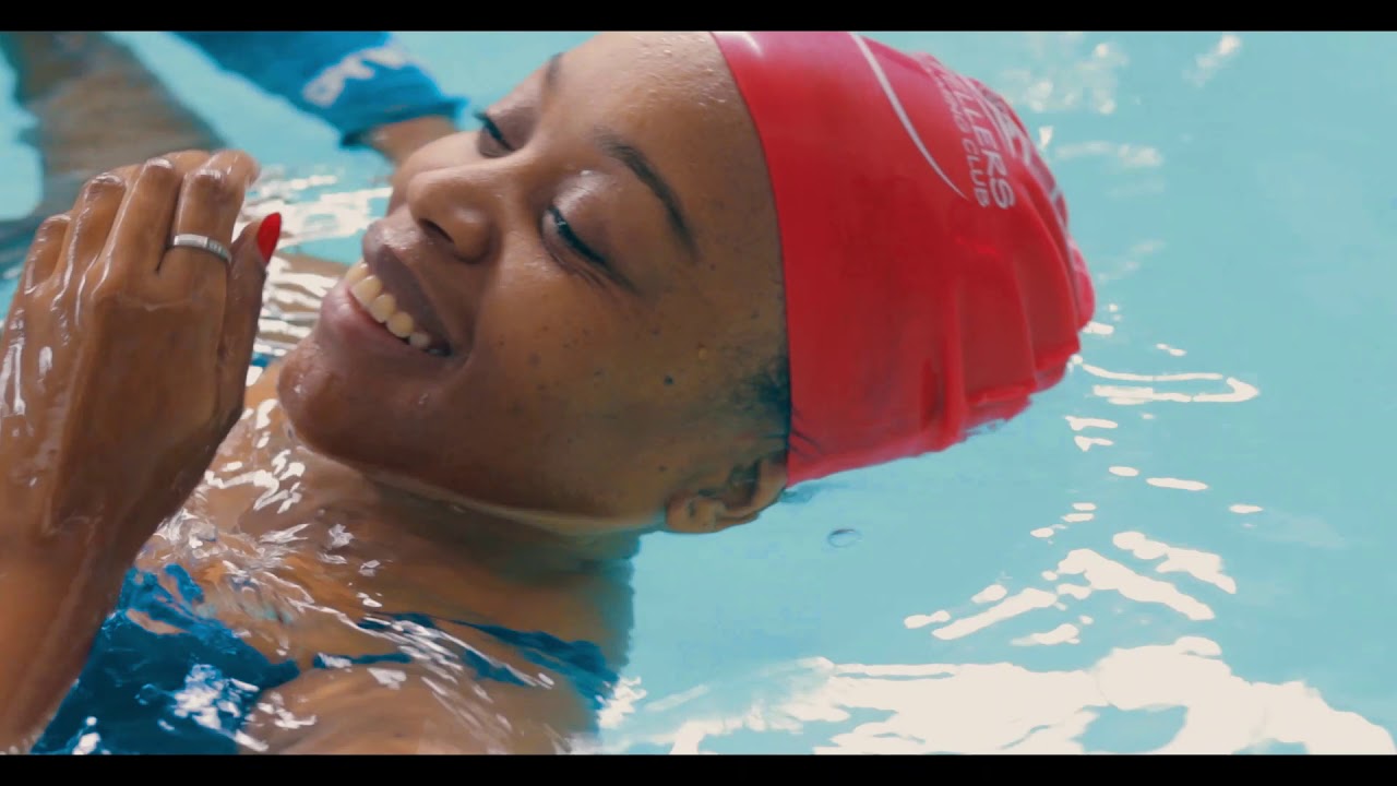 My first swimming lesson with PropellersBW 💪🏽👊🏽 YouTube