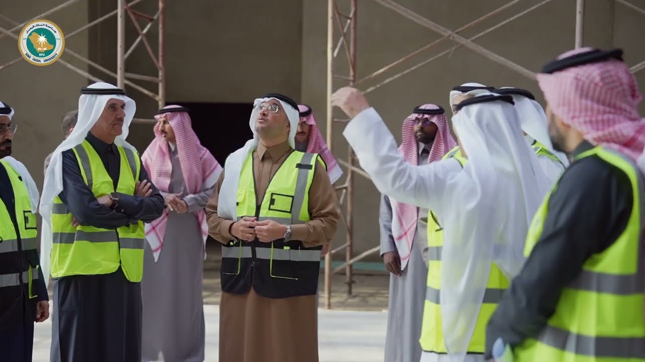 سمو محافظ الأحساء يتفقد مستشفى ⁧الجامعة⁩ التعليمي ويترأس اجتماع اللجنة العليا