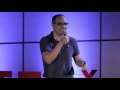 Sacando tierra seca de lo mojao' | Chris Corcino | TEDxSantoDomingo