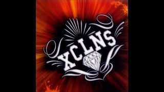 Video thumbnail of "XCLNS - Cuantas mas..."
