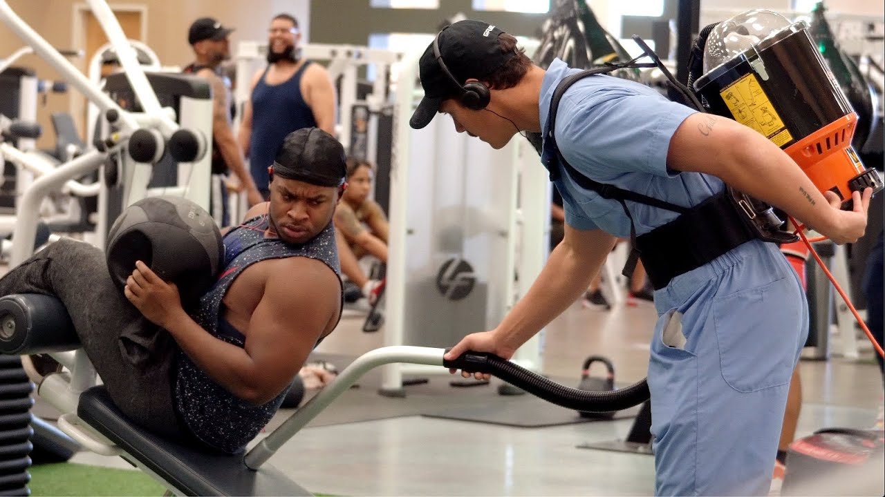ANNOYING JANITOR IN THE GYM!! YouTube