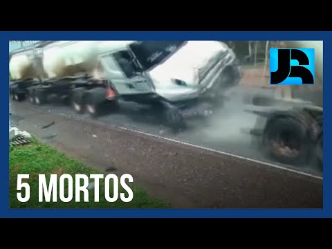 No Pará, polícia investiga caminhoneiro envolvido em acidente que matou uma família inteira