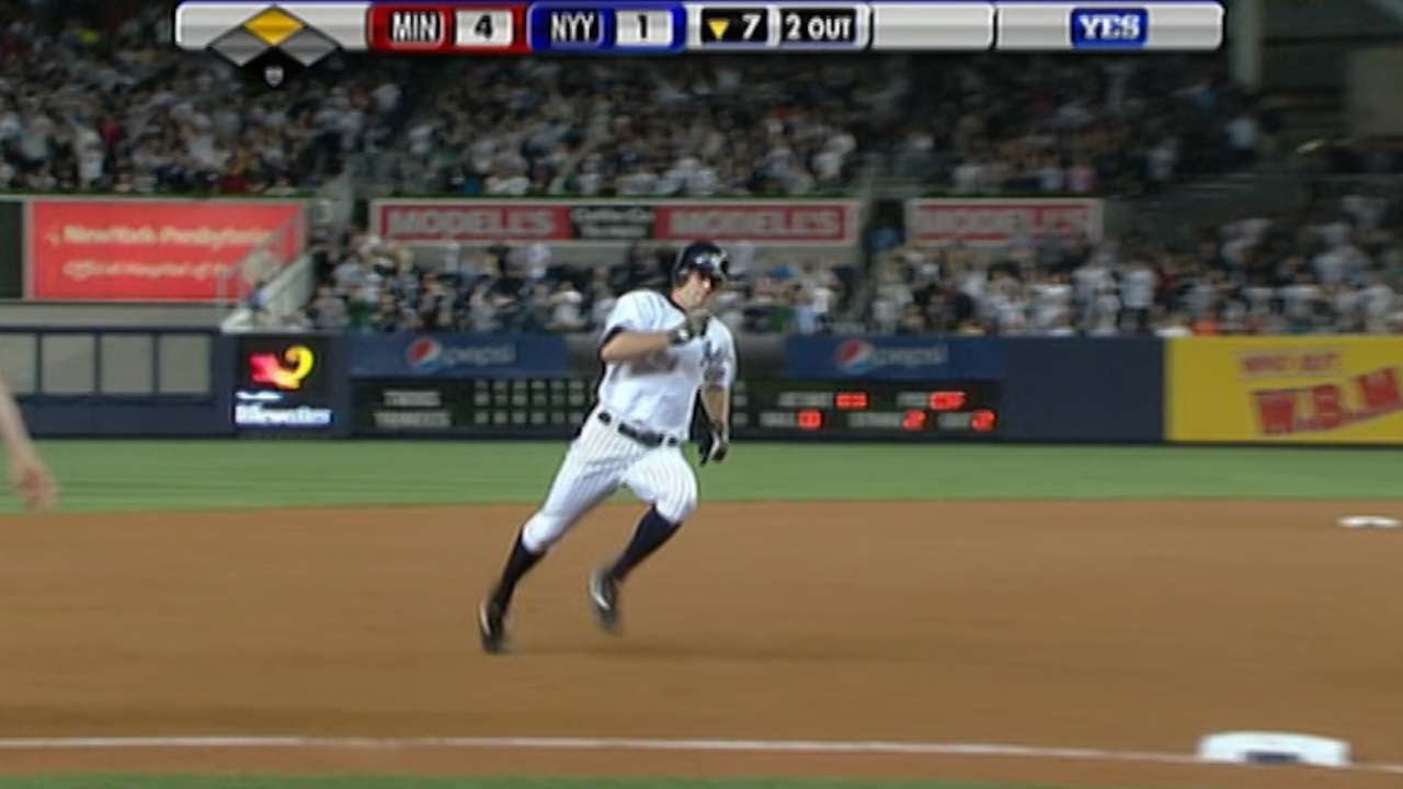 Yankees Home Run Brett Gardner GIF - Yankees Home Run Brett