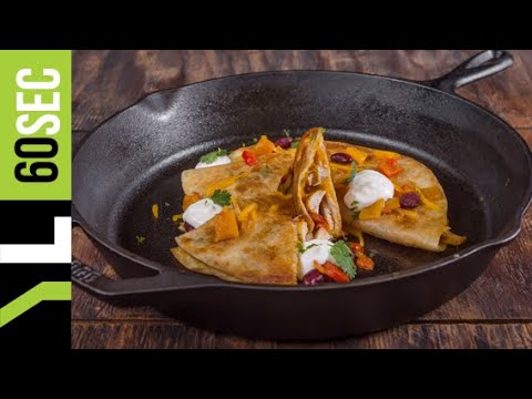 Βίντεο: Quesadilla με κοτόπουλο και τσένταρ