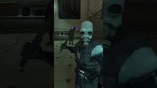 Haha he kept missing his swings…. #halflife #halflife2 #gordonfreeman #macos #gamingonmac #hl2hd
