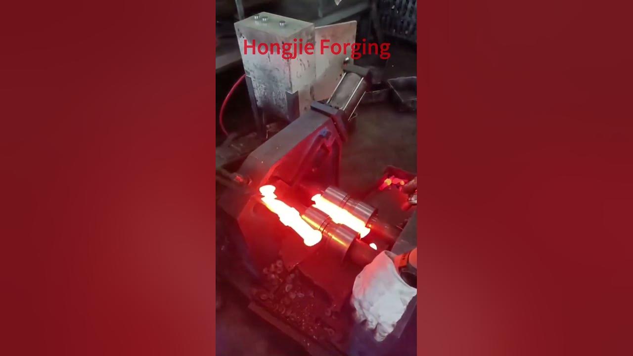 Oneshot forming of metal using a cross wedge rolling machine