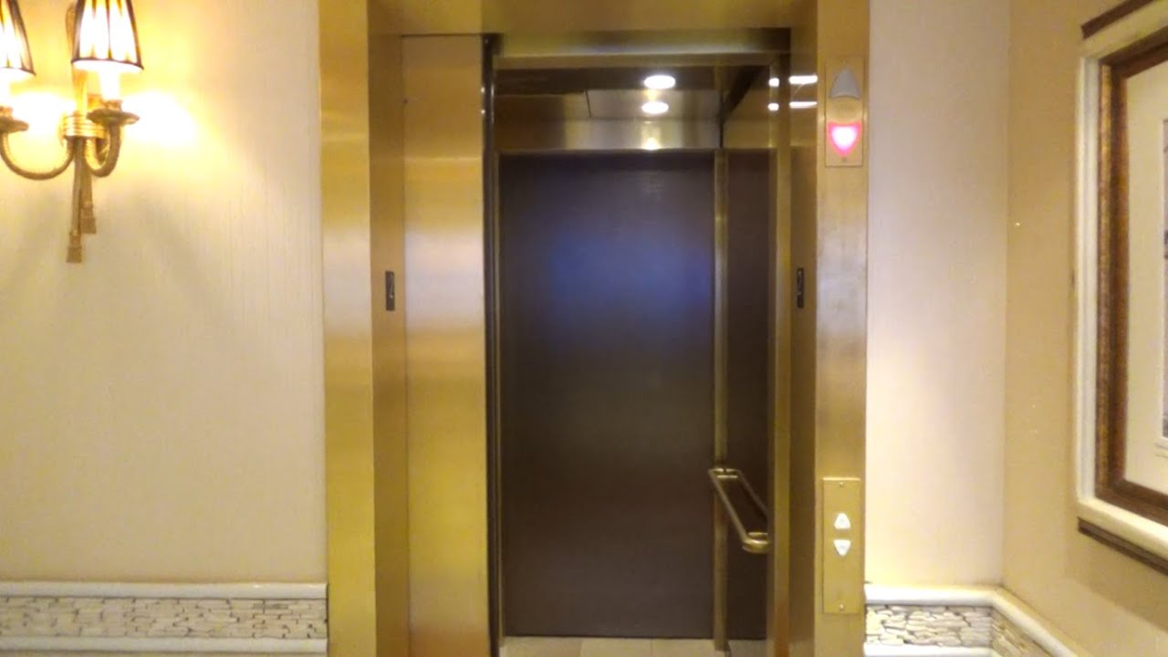 Junk Schindler HT Hydraulic Ballroom/Entrance ElevatorPeppermill Hotel
