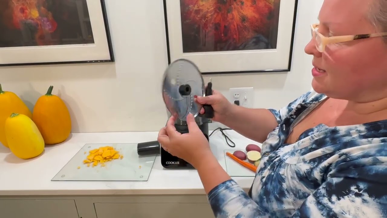 Review of COOKLEE Food Processor, 600 Watts, 6 Functions Electric Food Chopper