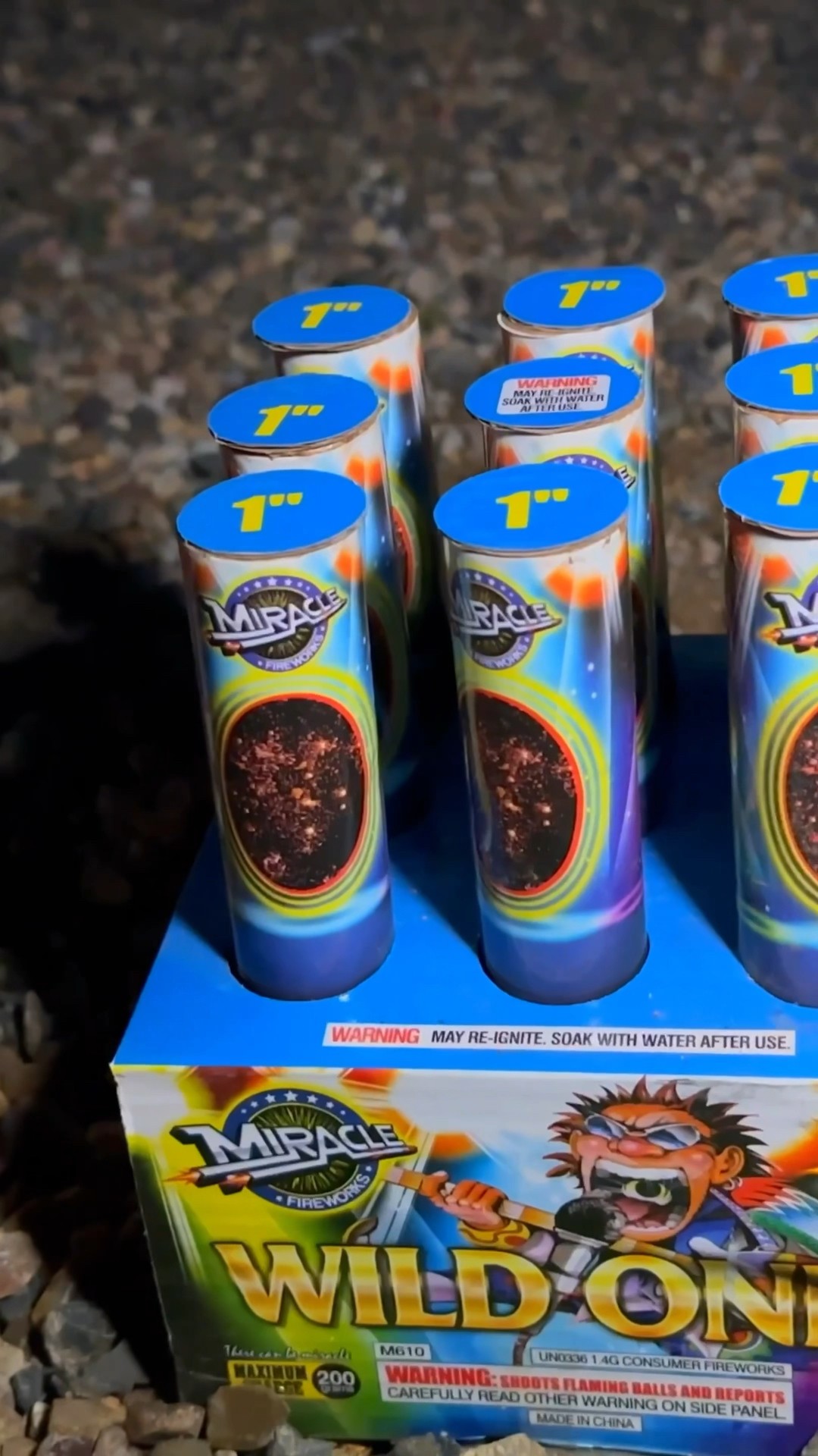 TINY BUT MIGHTY 9S FIREWORK #Shorts #Fireworks - YouTube