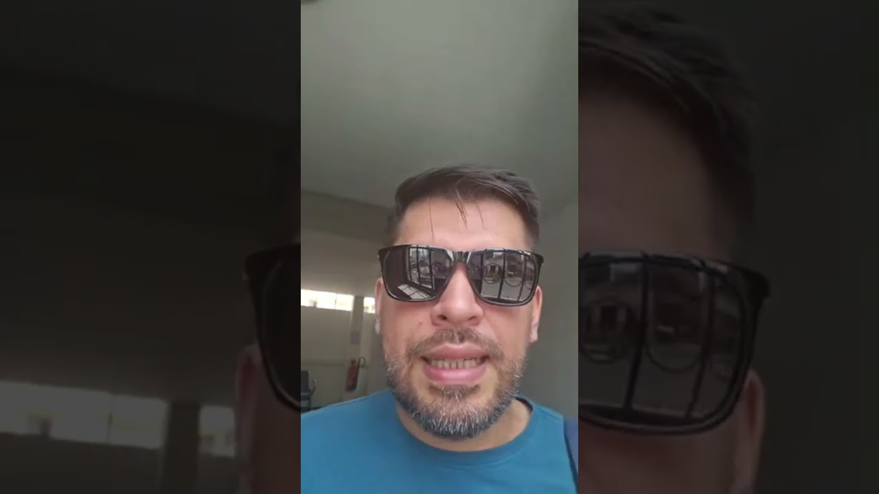 El policía debe brindar un trato respetuoso e identificarse.