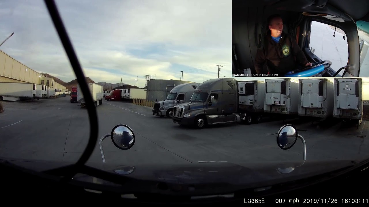 Sight Side Backing Means You Are Backing Towards The Sight Side 45-45 Backing At Walmart DC In Colton - YouTube