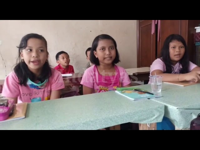 Materi bahasa inggris kelas 3 SD/family class=