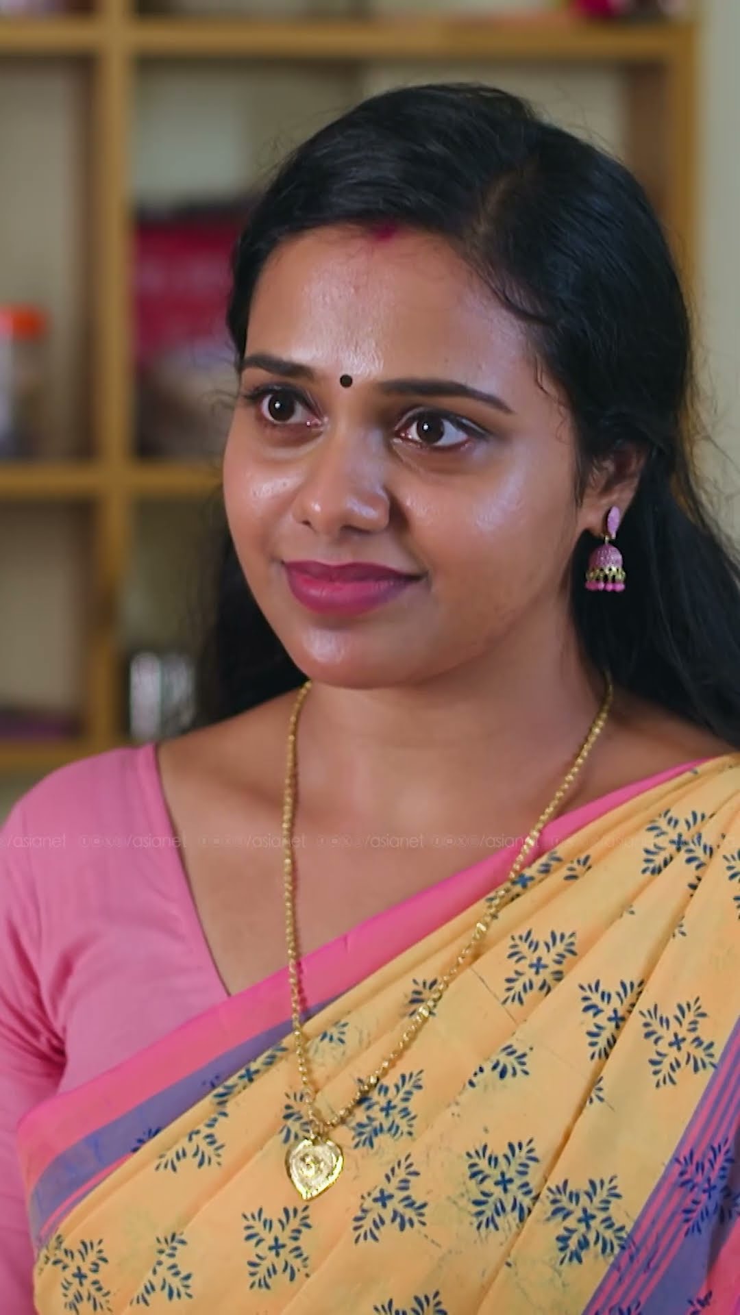 #Pavithram ഇഷ്ടം തോന്നാനുള്ള സമയമായിട്ടില്ല ഏട്ടത്തി...