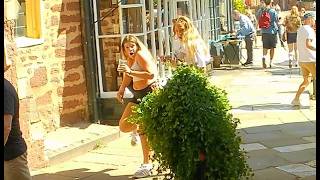 Free screams & free Tribbles. Bushman Prank.