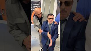 Раджабик брезгливо отряхнул руки после приветствия Василевского #shorts