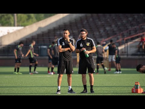 Video: How To Become A Professional Coach?