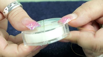 Using Beeswax Beading Thread Conditioner by Beadalon