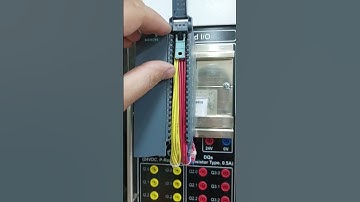 Removing Front Connector from S7-1500 I/O Modules and Inserting into it