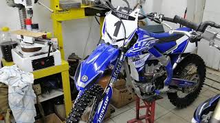 Yamaha yz250f 17 мото часов 2020года. В минус 9 не завелась.