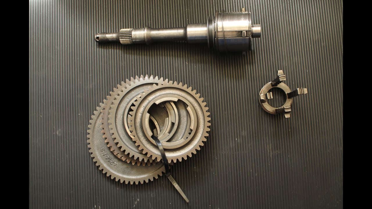 sostituzione crociera e spessoramento cambio - Vespe tutorial