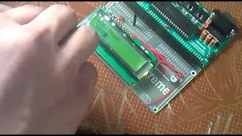 Using the Analog to Digital Conver (ADC) - PIC Tutorial