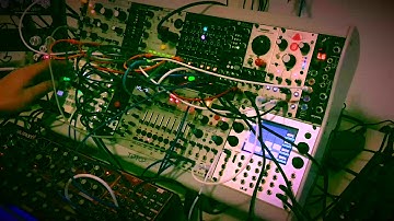 The Ill-Tempered Sampler | Eurorack Modular Ambient To Anxious In 16 Steps W\ Hermod, Chronoblob 2