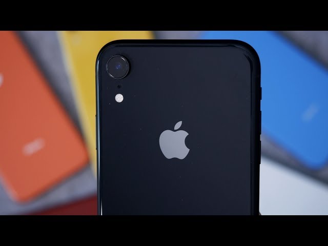 Black iPhone XR Unboxing & First Impressions!