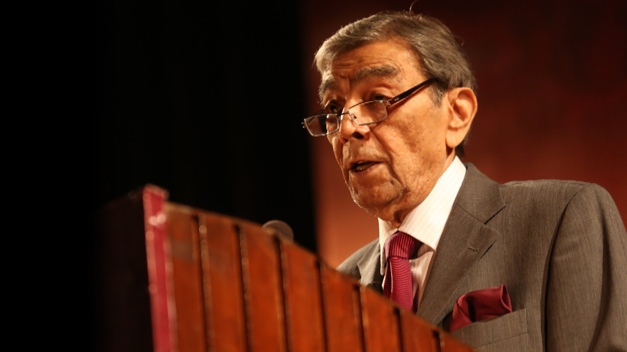 Padhant 1 Recitation by Zia Mohyeddin  Jashn e Rekhta 2015