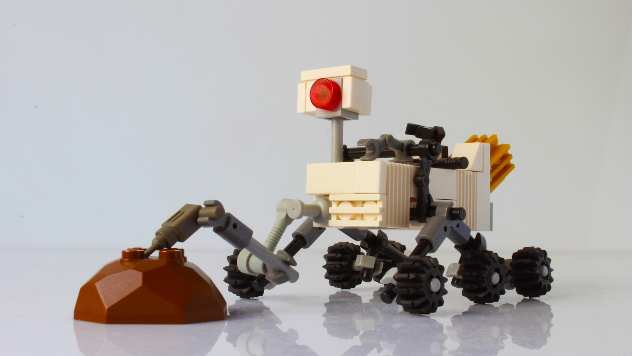 lego mars curiosity rover