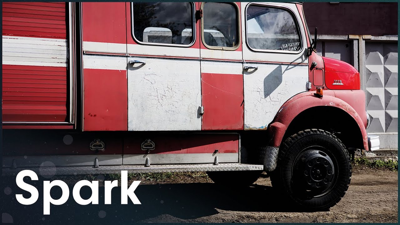 Turning A Fire Truck Into A Luxury Motorhome (2025)