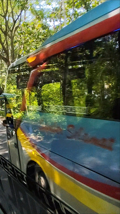Sumber Slamet ngeblong rombongan bus Jamnas BMC 2025.#bus #busmania #busmaniacommunity #shortvideo