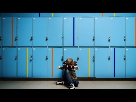 Vidéo: Comment éviter D'être Victime De Violence à L'école