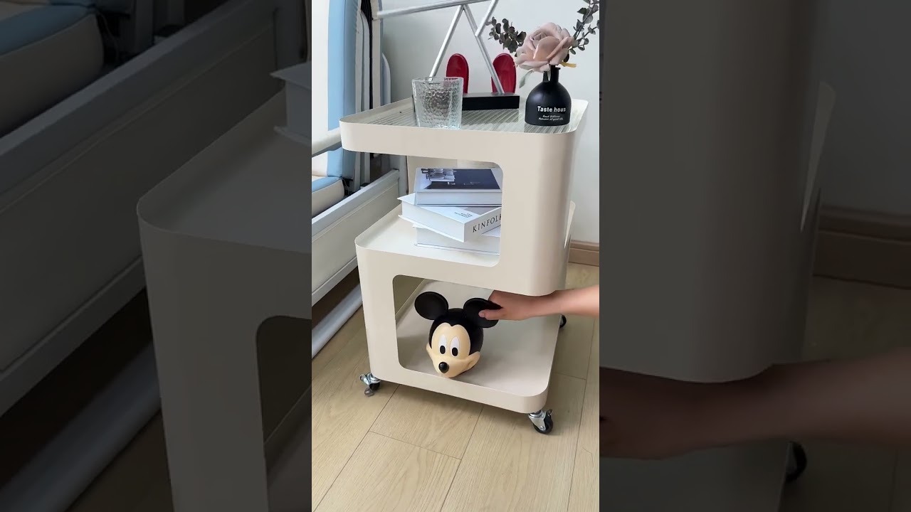 Finally found a unique 520 side table with a unique shape and large storage space.