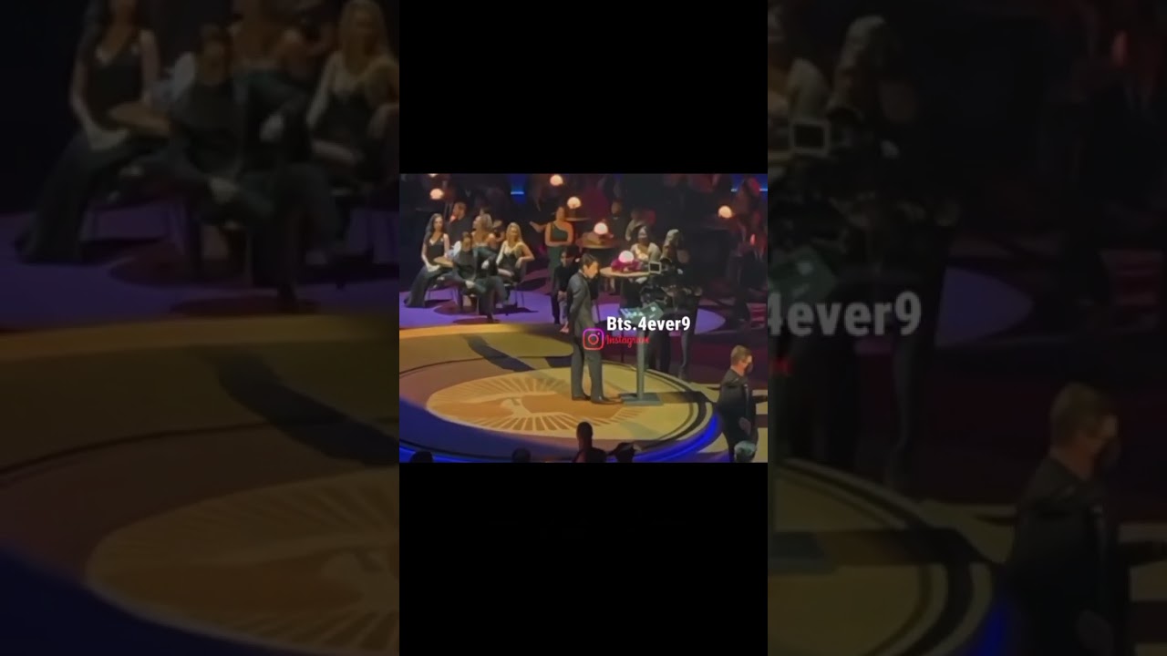 A real footage of Jungkook not catching the card 😱😂 in Butter song 