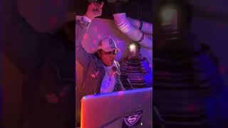 福岡のクラブ・ディスコ・DJバー!初めての方も楽しめるお店を紹介