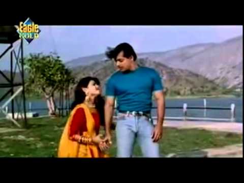 ek-munda-meri-umar-da-(karan-arjun).mp4