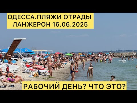 Qoshimchalar bilan porno videolarni tomosha qiling Jinsiy kotibning seksual oyoqlari