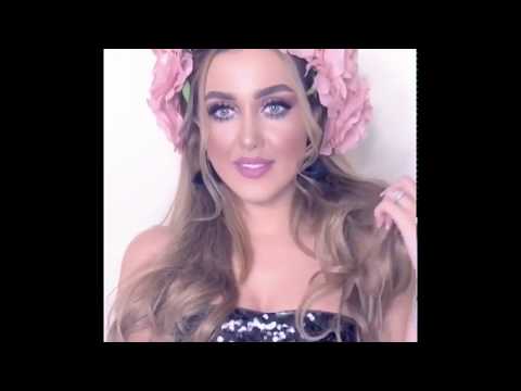 مودل ترانه زماني تغني هندي