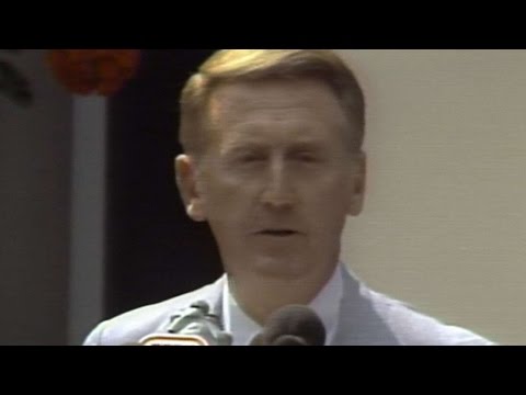 Vin Scully's Ford C. Frick Award speech in 1982