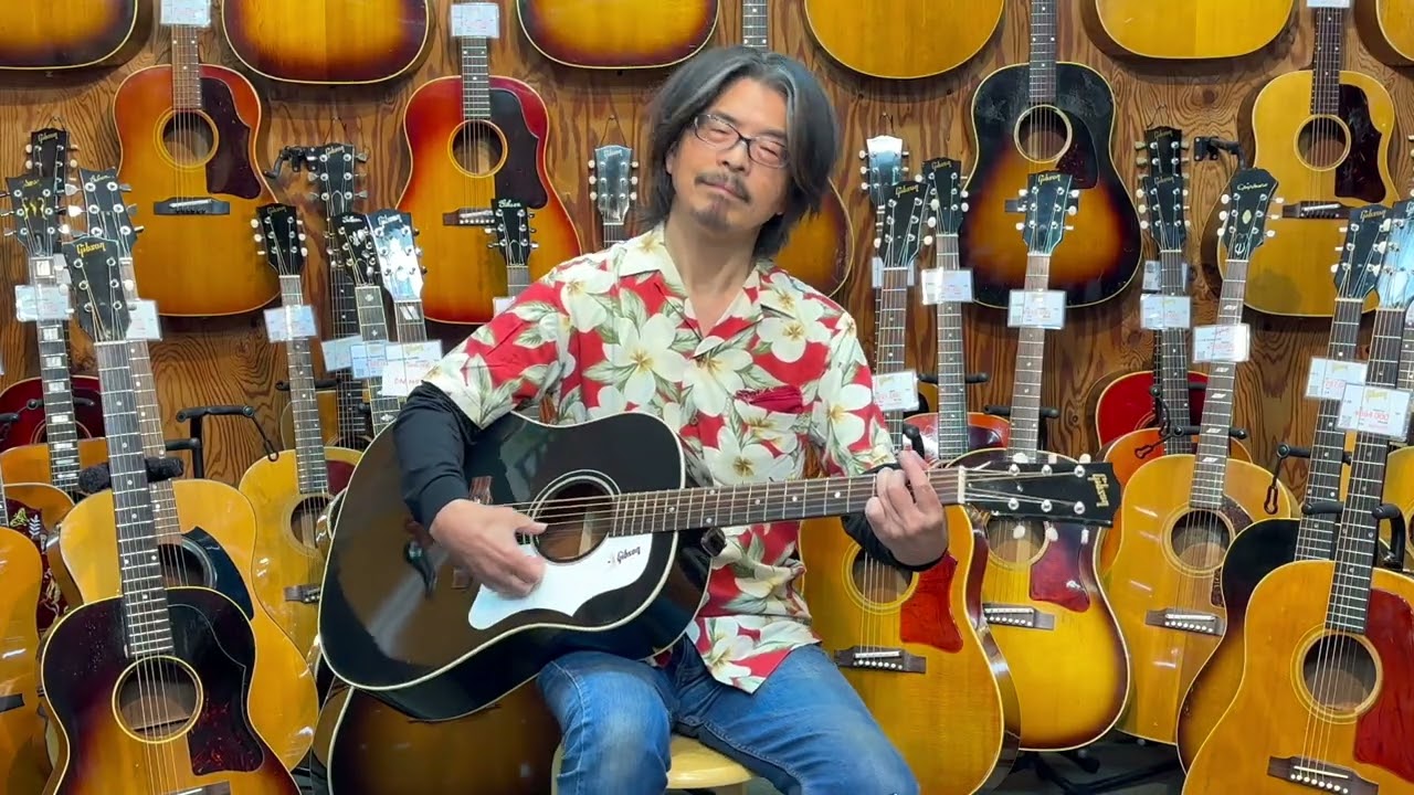 ギター Gibson Custom Shop 1960s J-45 BLK 2013 GIBSON 1960s J 45 EBONY 2013 - YouTube