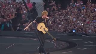 Ed Sheeran - Shivers @ Stade de France, Paris 29/07/22 Resimi