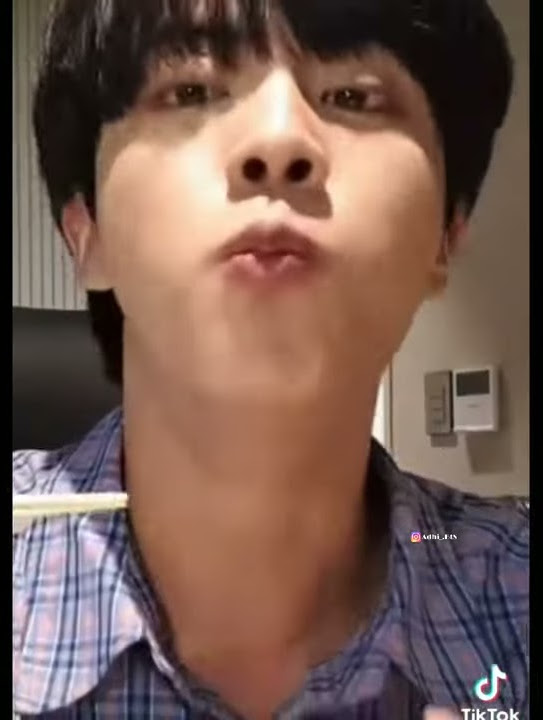 Jin's Reply To Army's Flirting 💜😂|| Seokjin Funny💜😂||