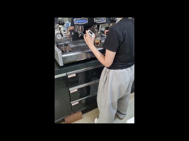 에스프레소 응용메뉴 제조 과정