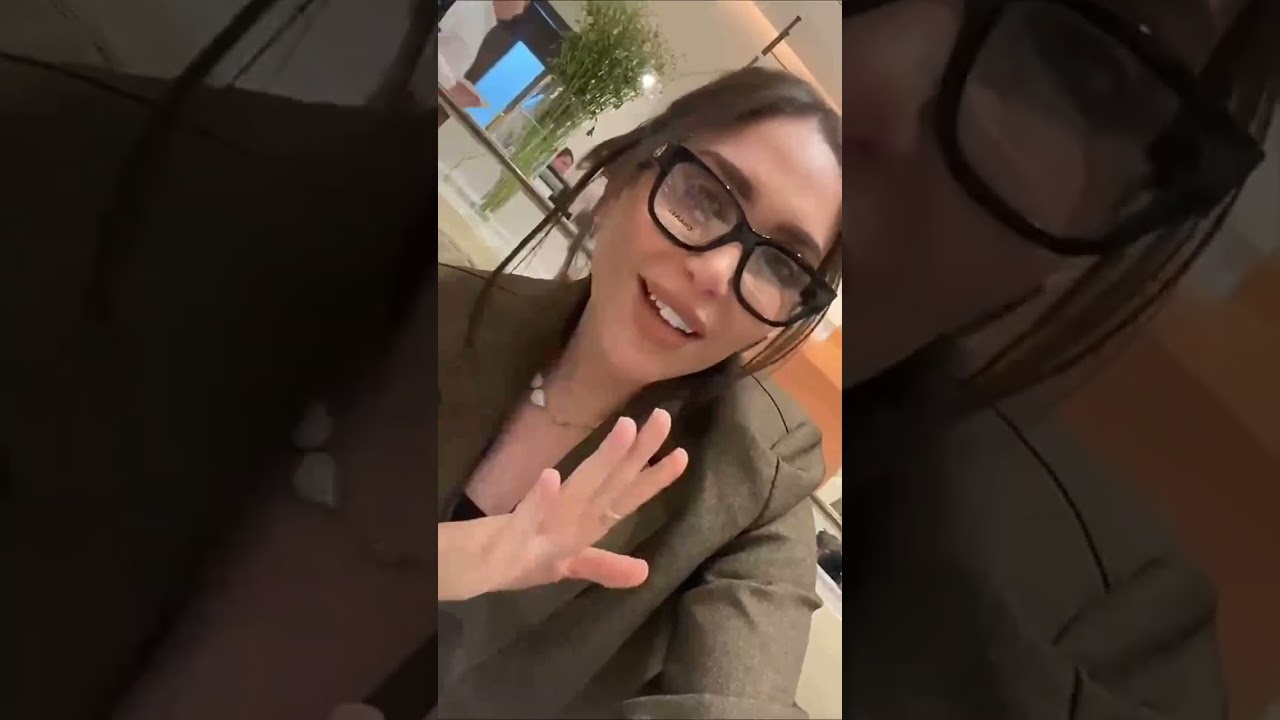 دكتورة خلود 