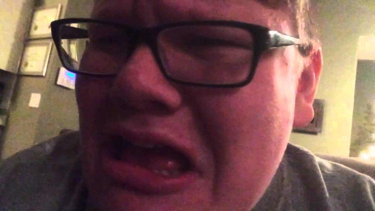 Top Cringe: Fat Kid trying to be funny 