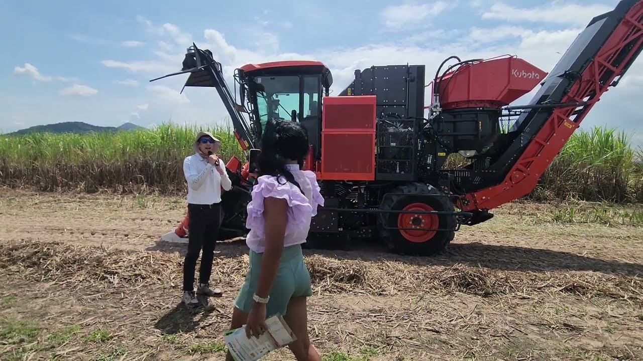  #รถตัดอ้อยใหม่ล่าสุด คูโบต้าเปิดตัวครั้งแรก.  เปิดราคาสุดพิเศษมาฟังราคา