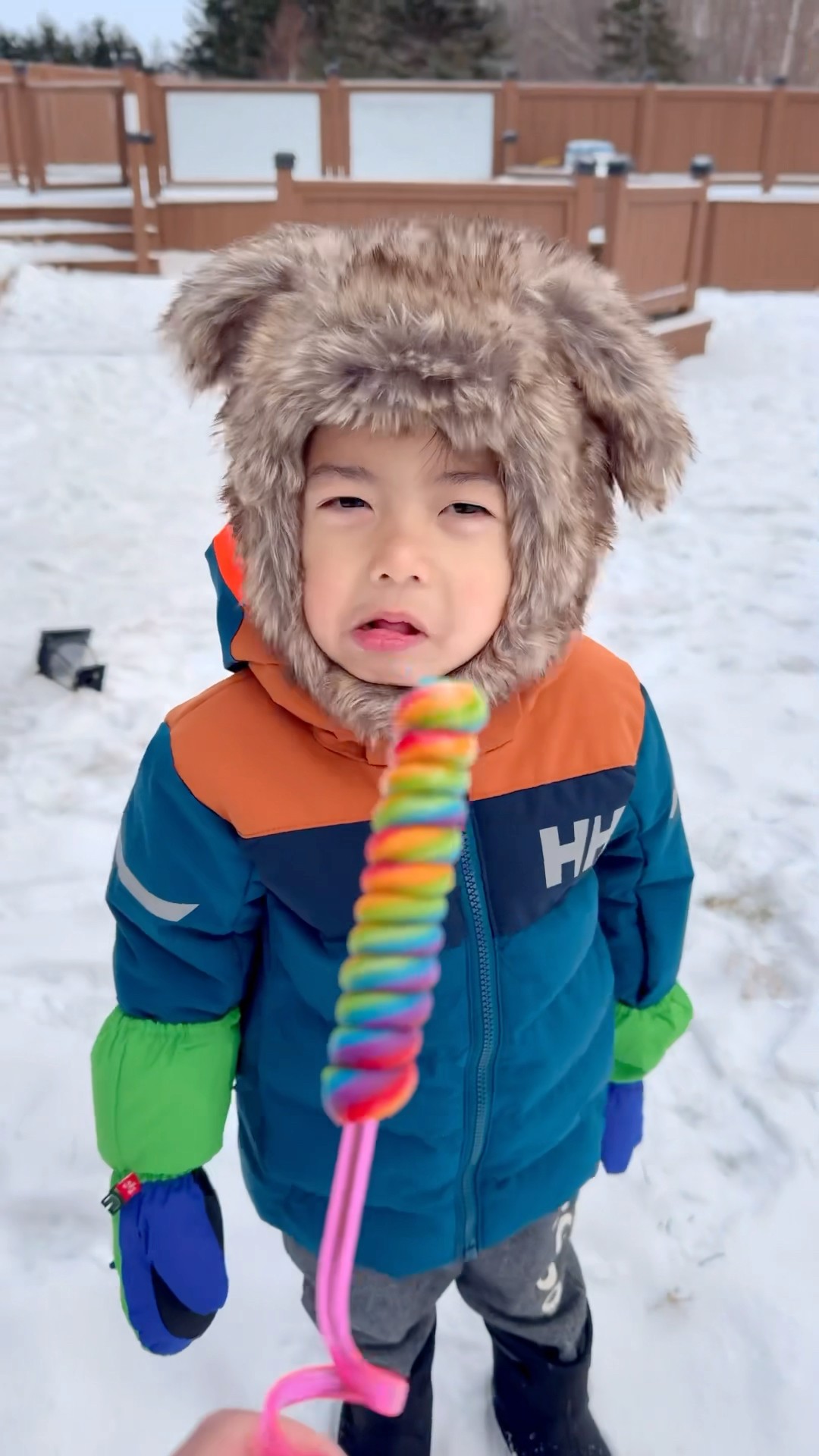 Snow Lollipop prank on cute kid ??❤️✅?