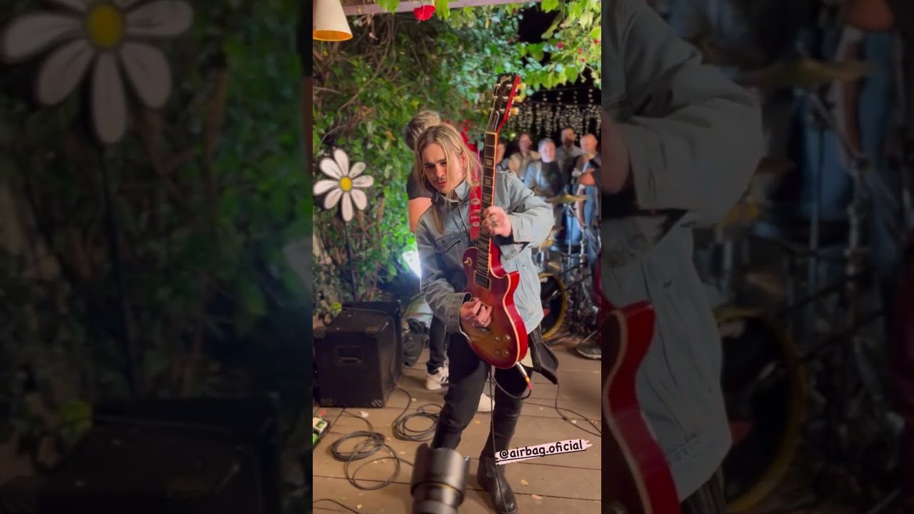 AIRBAG en Esto es ¡FA!. Chords Chordify