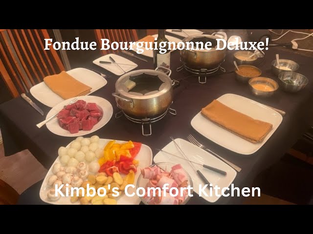 fondue bourguignonne et caquelon 8 Stock Photo