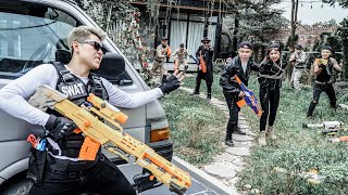 LTT Nerf War : The Expendables SEAL X Warriors Nerf Guns Fight Crime Dr Ken Traps in The Villa Area